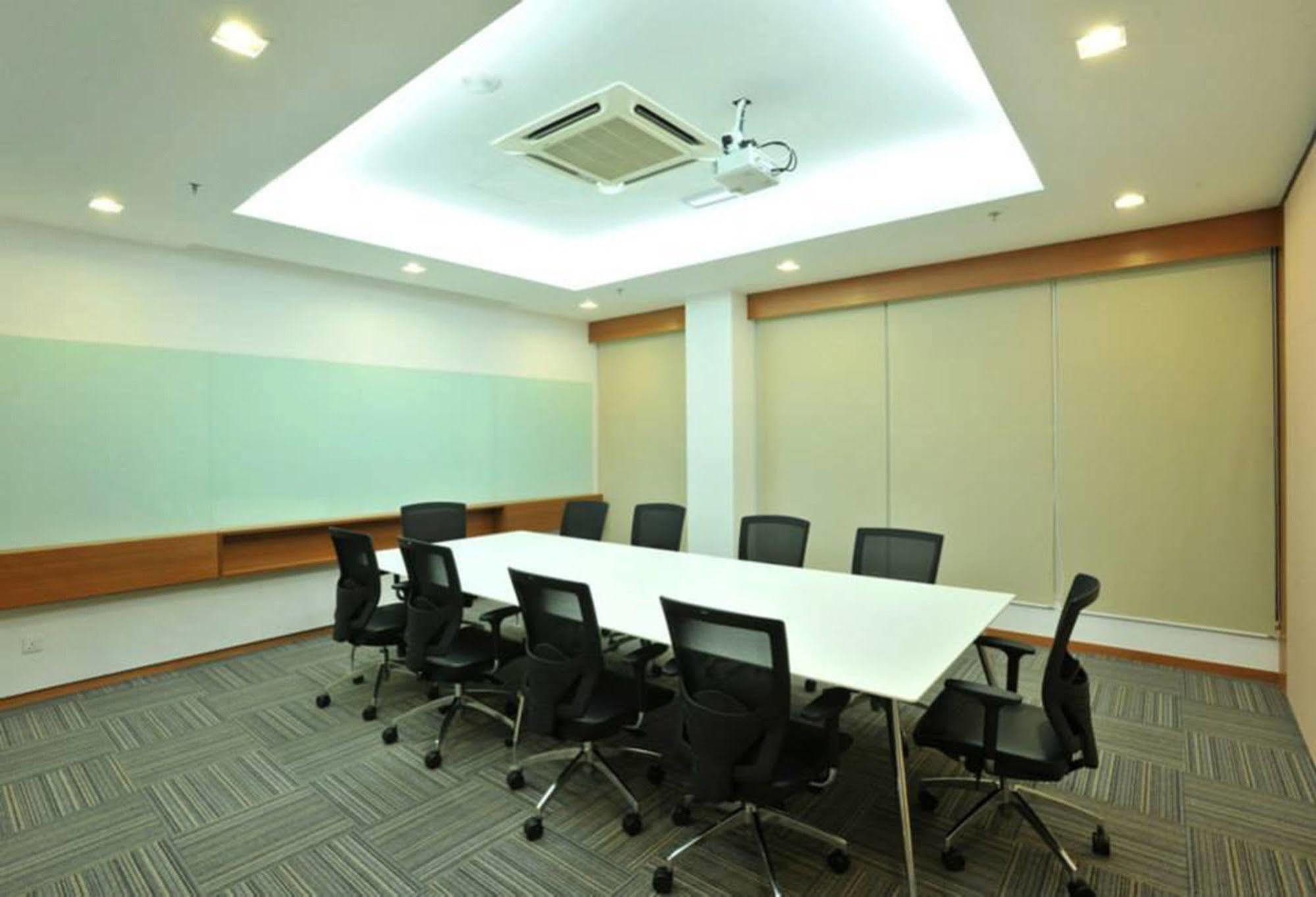 Hotel Primera Suite Cyberjaya Exterior photo